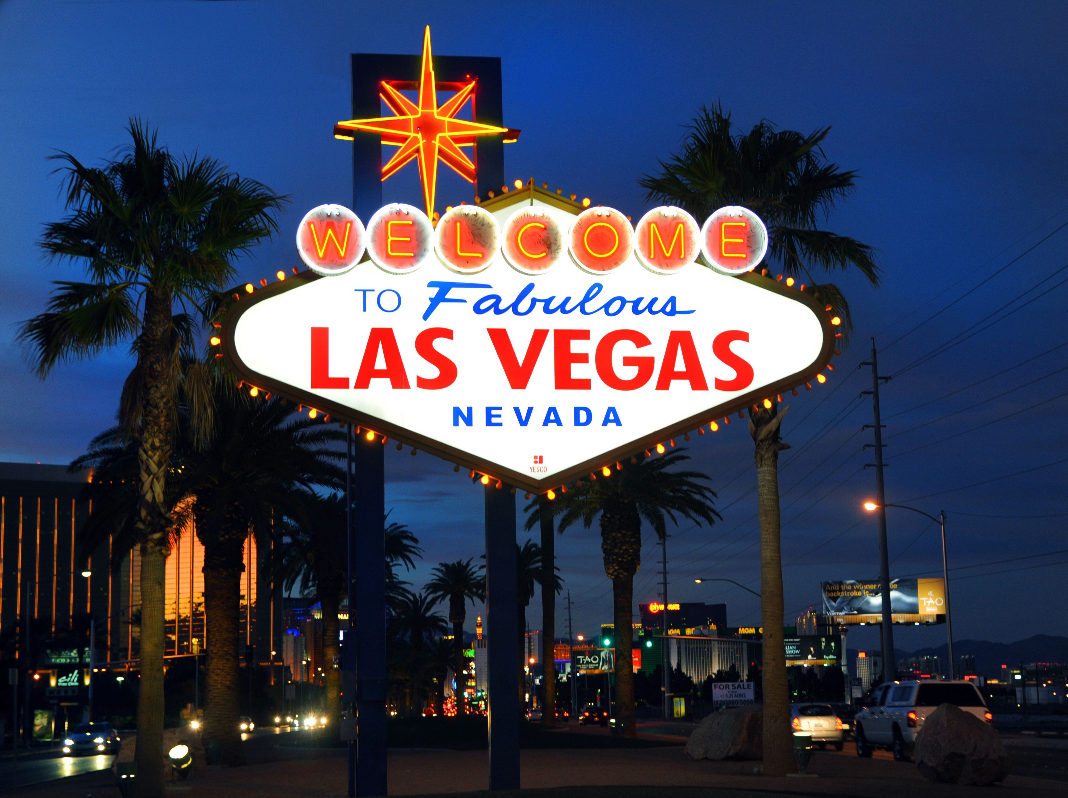 LAS VEGAS LOUNGELIZARD